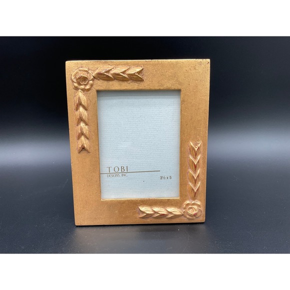 Vintage Gold Floral Picture Frame – Ornate 3.5x5 Photo Display Decor - Picture 1 of 5